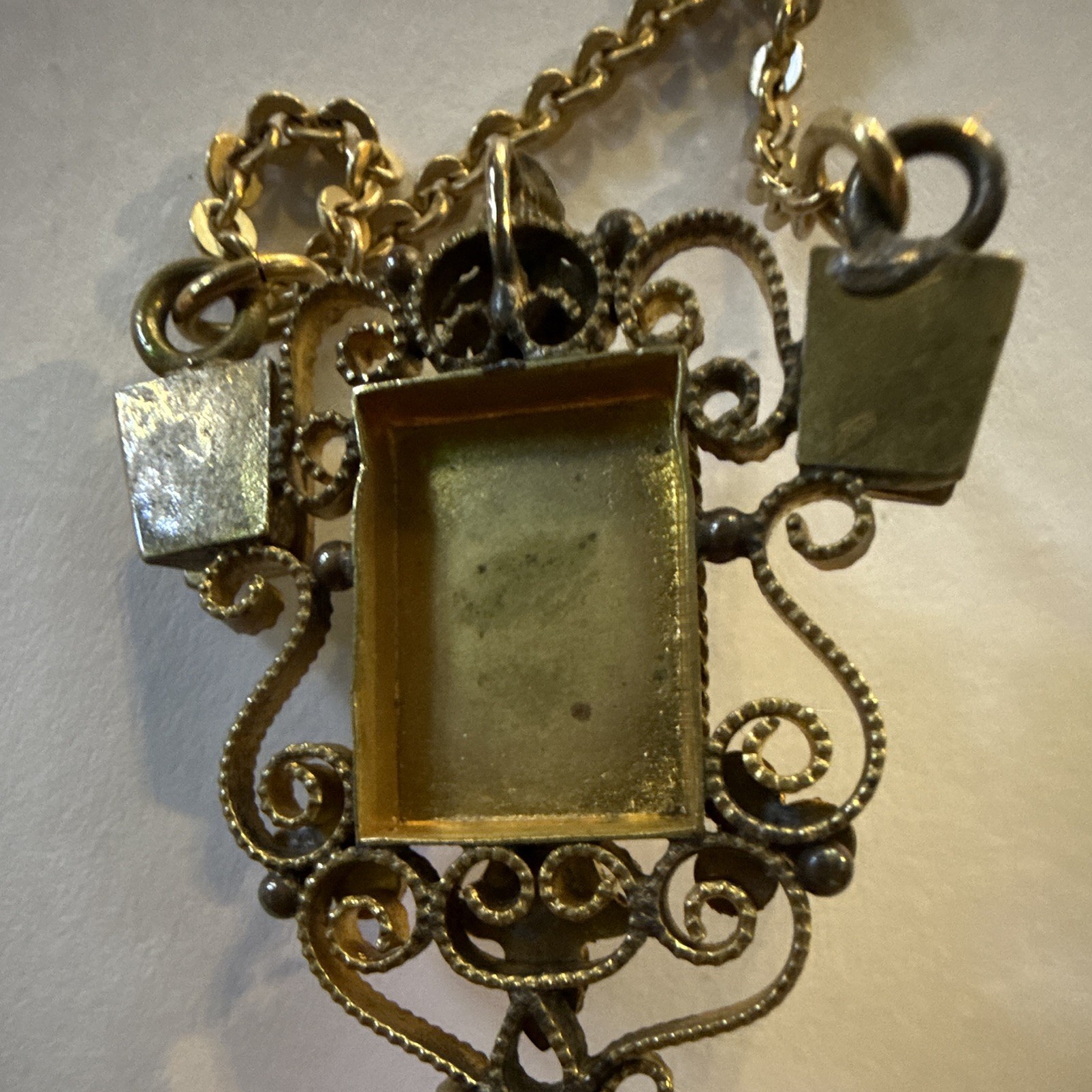 Antique Victorian Gold Tone Chain Necklace