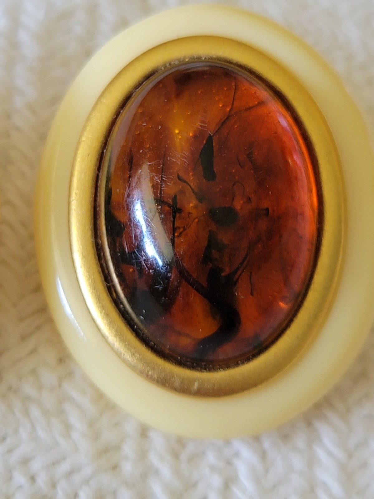 Vtg. Rare Gorgeous Yves Saint Laurent FAUX AMBER Clip-On earrings Mint