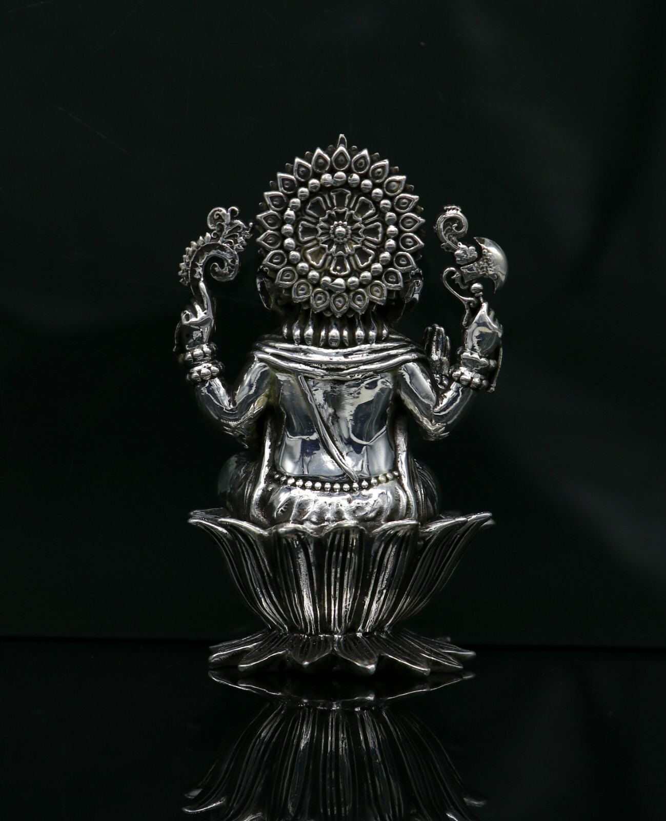 925 sterling silver Gorgeous Lord Ganesha statue, figurine, puja article su212