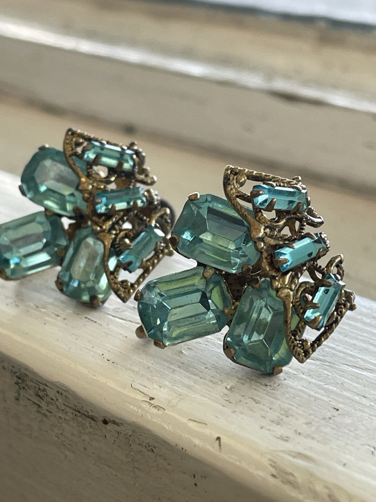 Antique Czechoslovakia Aqua Blue Screw Back Earrings. Art Deco
