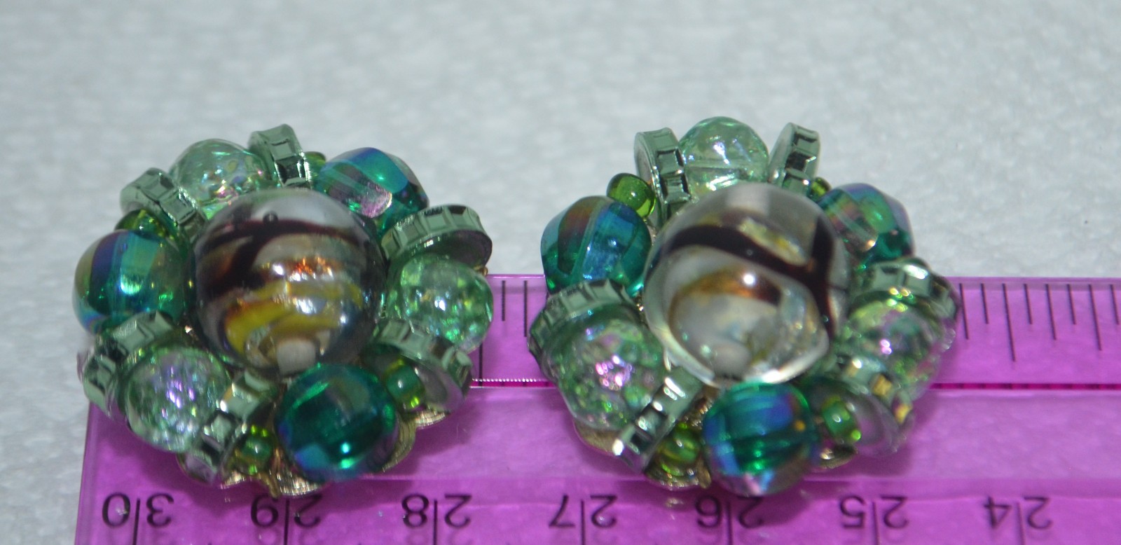 Vintage Signed Hobé Cluster Clip On Earrings – Fabulous Green