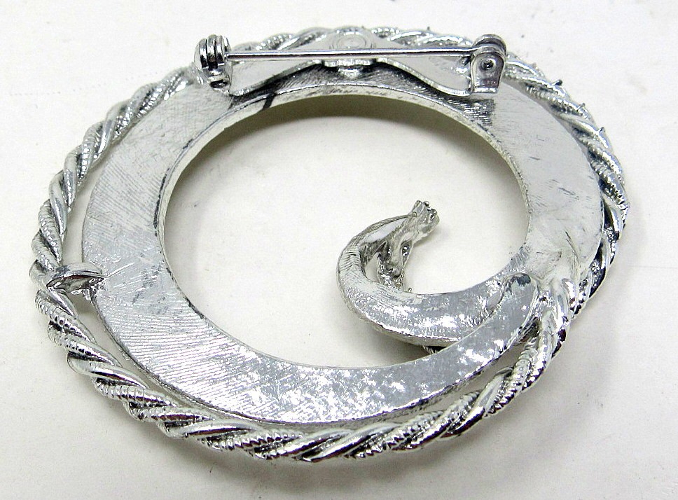Silver Circle Pin with Swirl 2in Brooch Scarf Holder Twisted Edge US Seller us