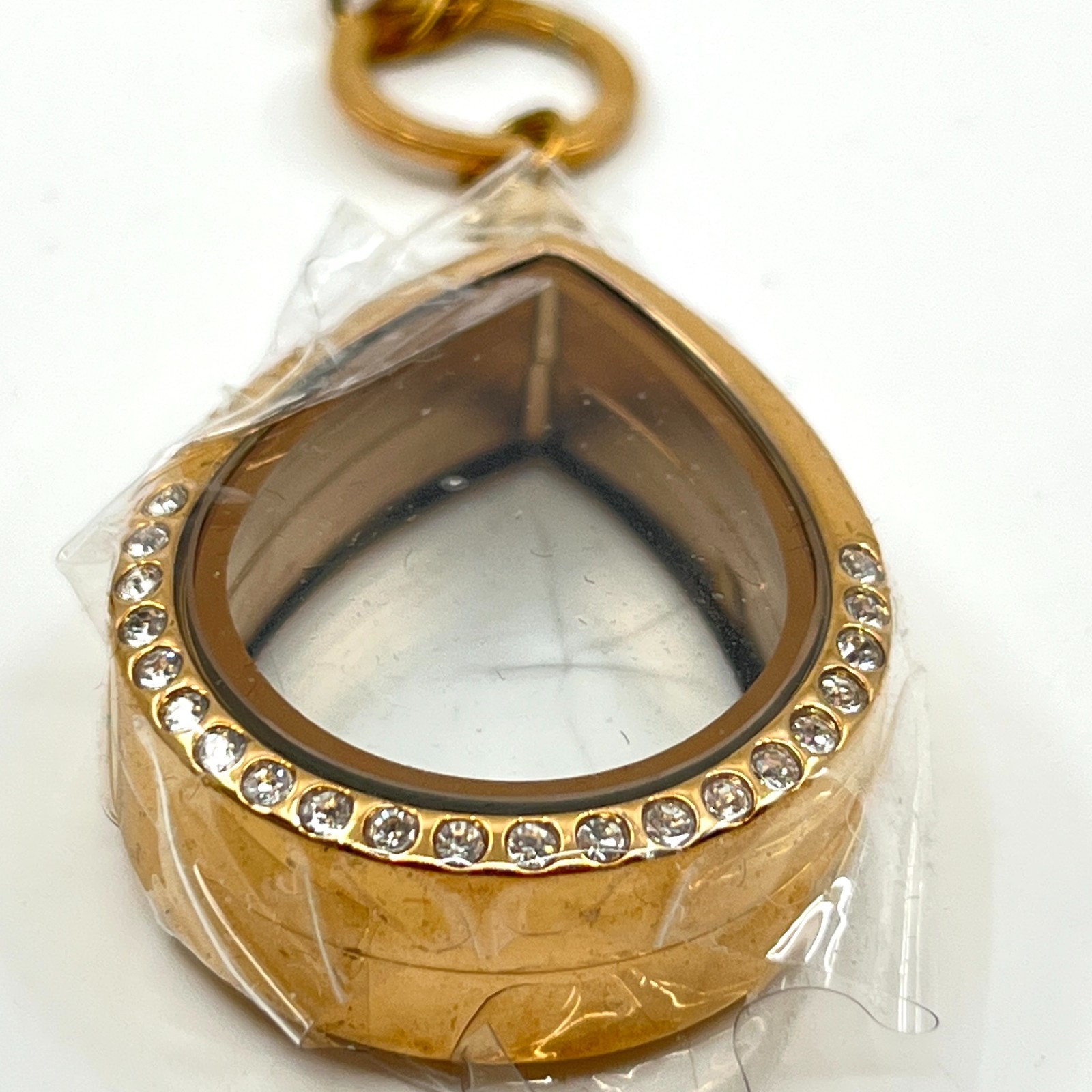 VTG Gold Tone Teardrop Floating Locket Necklace Crystal Accent Paperclip Chain