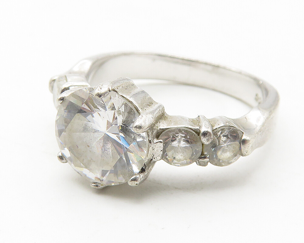 925 Sterling Silver Cubic Zirconia Solitaire With Accents Ring Sz 7 RG11647