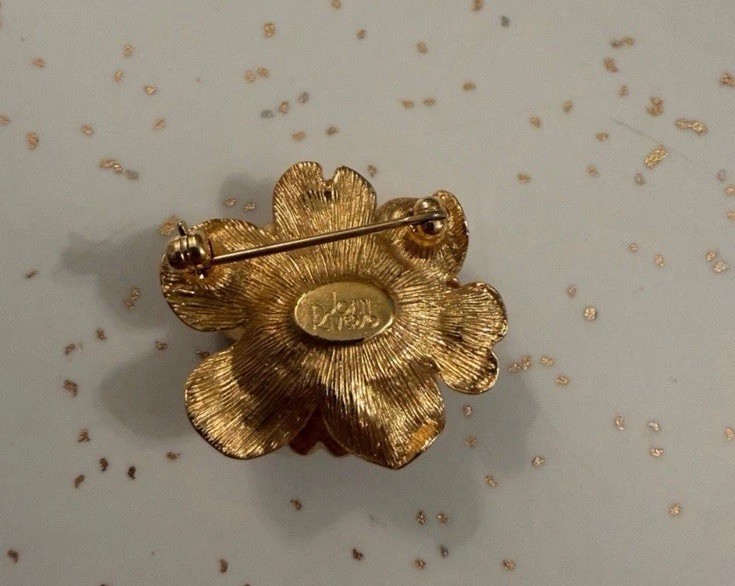 Vintage Joan Rivers Brooch Pin Gold Flower