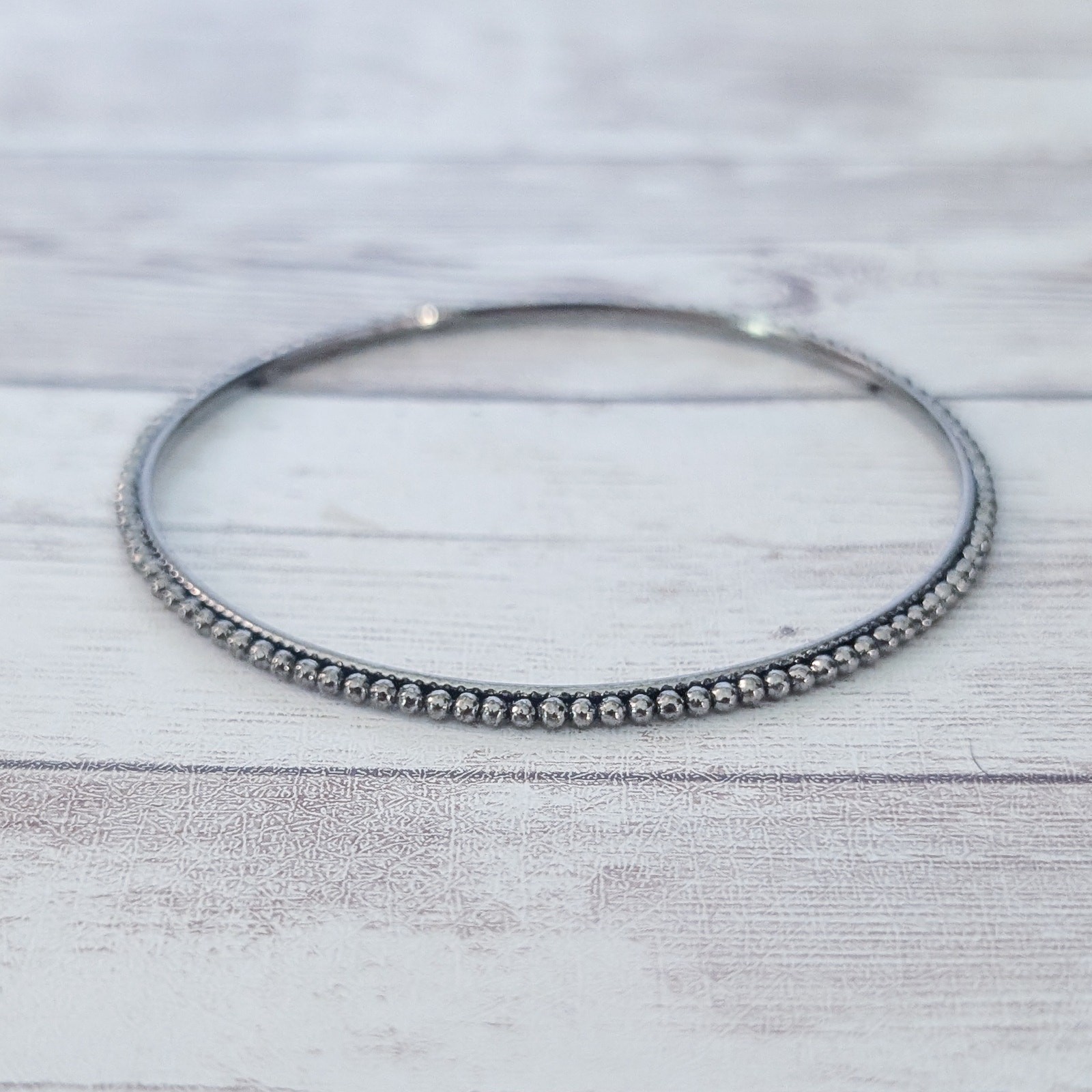 Vintage Bracelet Dark Grey Raised Ball Design Thin – 8″