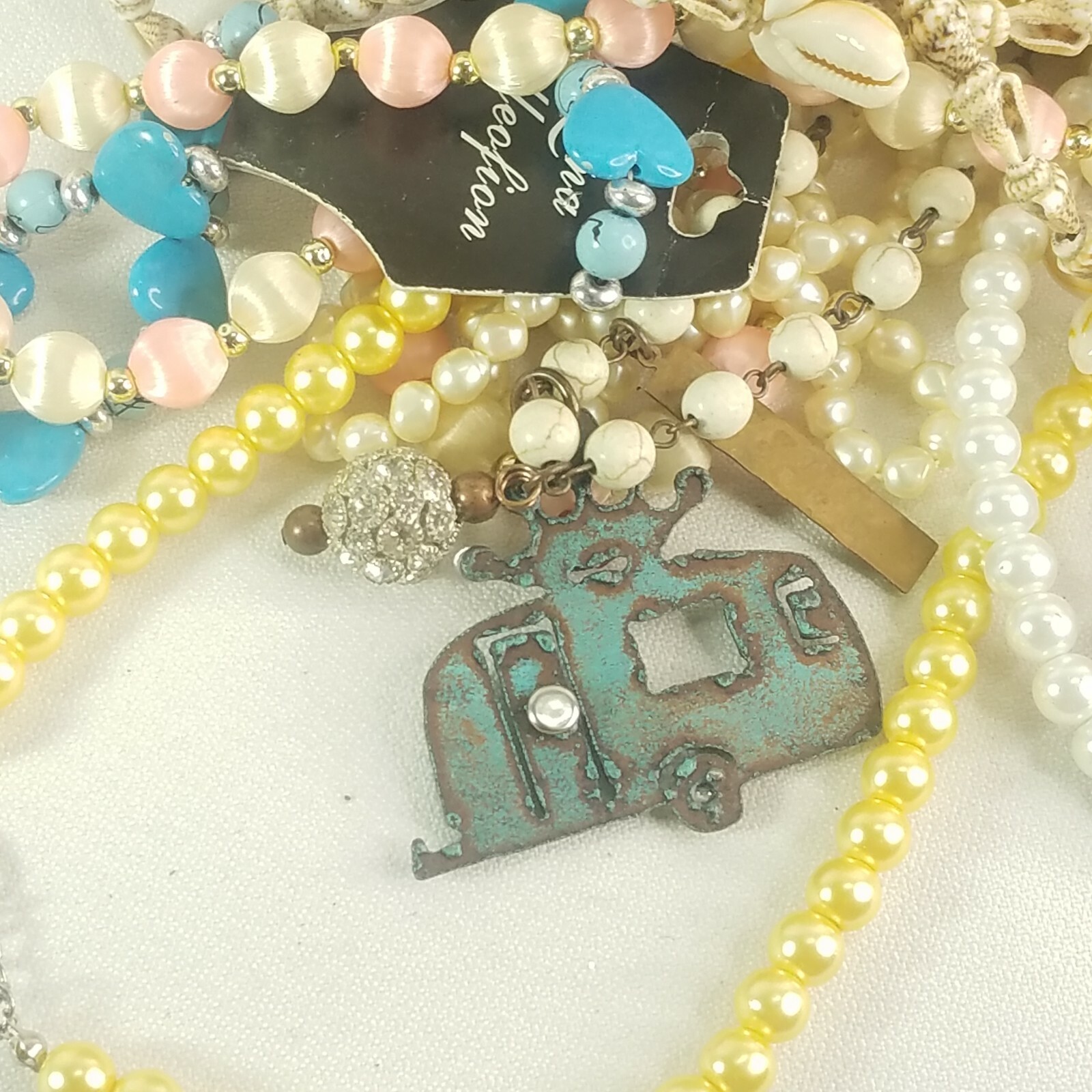 1+ LB Vintage to now Costume Jewelry 20+ pieces Necklaces