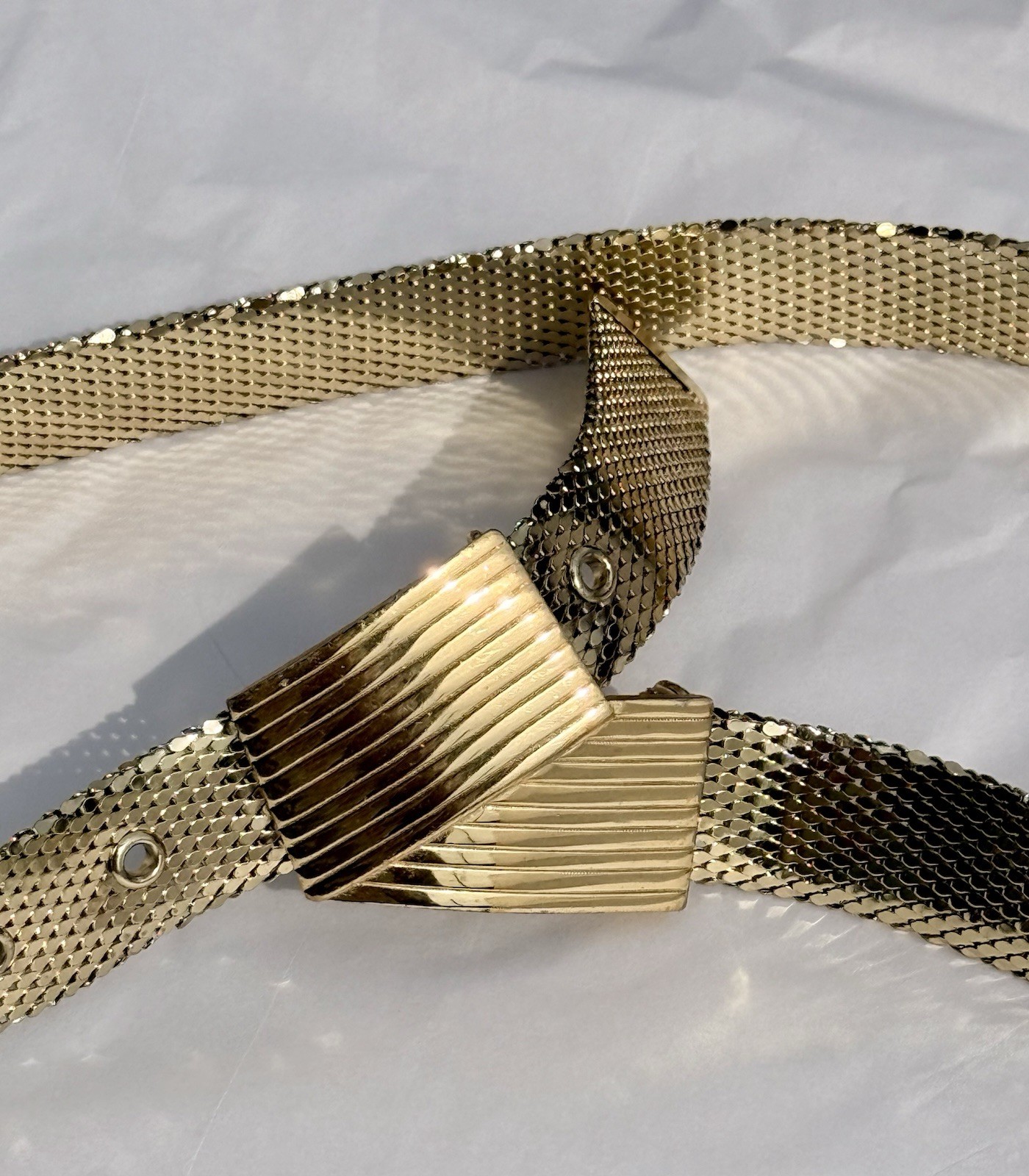 Vintage Whiting & Davis By Al Roberto’84 Gold Tone Liquid Metal Mesh Belt 33-37”