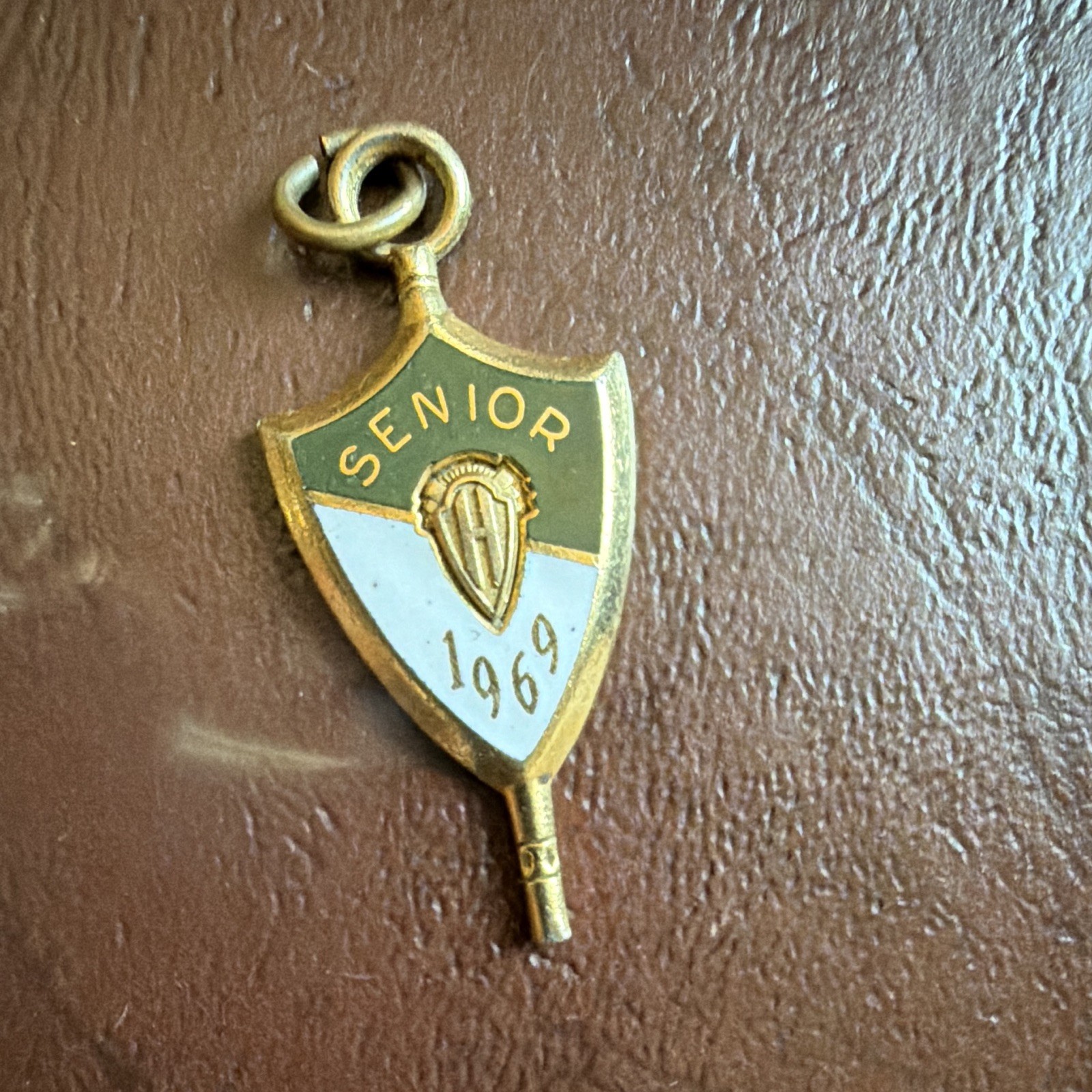 Josten’s Senior 1969 Shield Dangle Charm Pendant-Gold Tone-Green & White Enamel