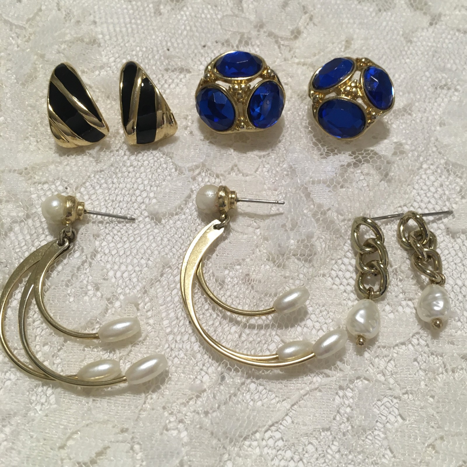 Vintage Earrings Lot Gold Tone Pierced 8s0 90s other Mix Enamel Blue Faux Pearls