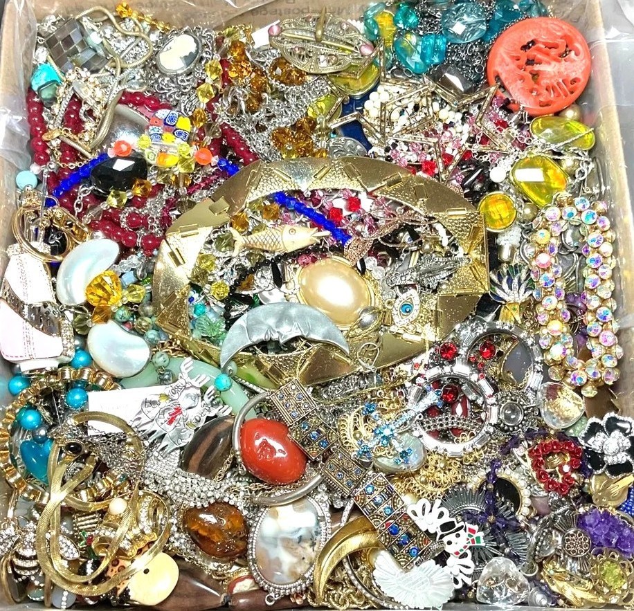 Jewelry Treasure Box Lot Unsearched Unsorted Vtg & New Junk & Good Resell 3 Lbs