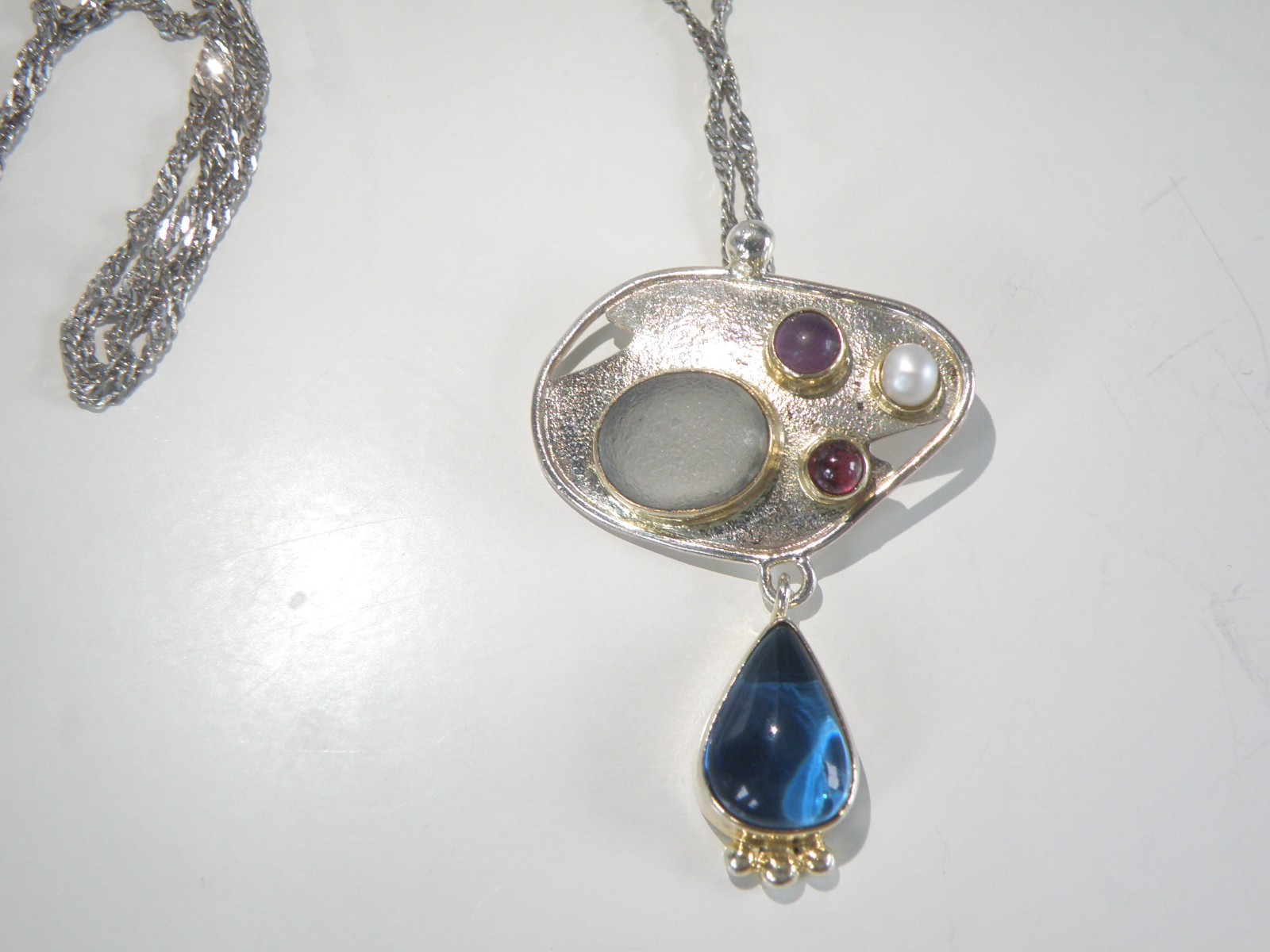 Artisan Sterling Silver 925 Beach Glass Gemstone Modernist Pendant Necklace 18.5