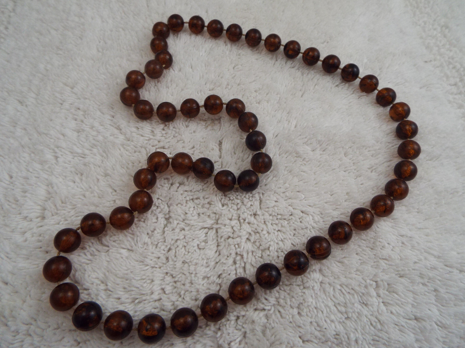 Amber Acrylic Fused Bead Necklace (J27)