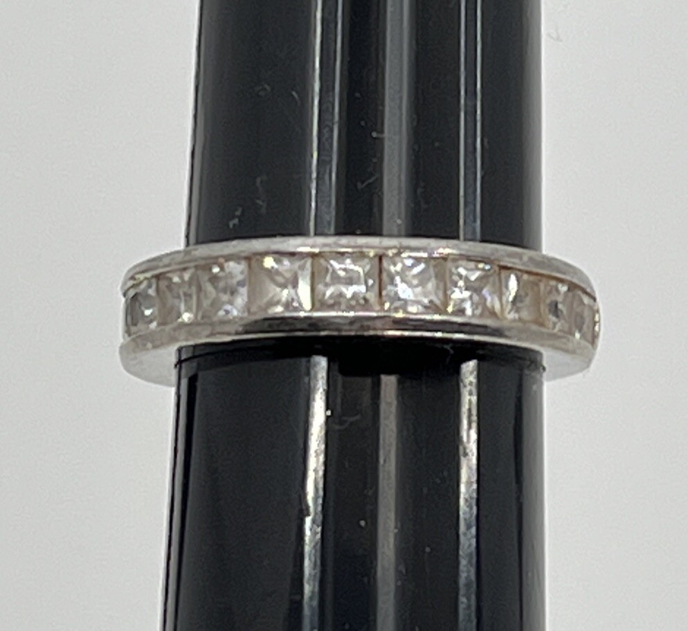 Vintage Estate Sterling Silver & Sparkly Cubic Zirconia Pave Ring Size 8