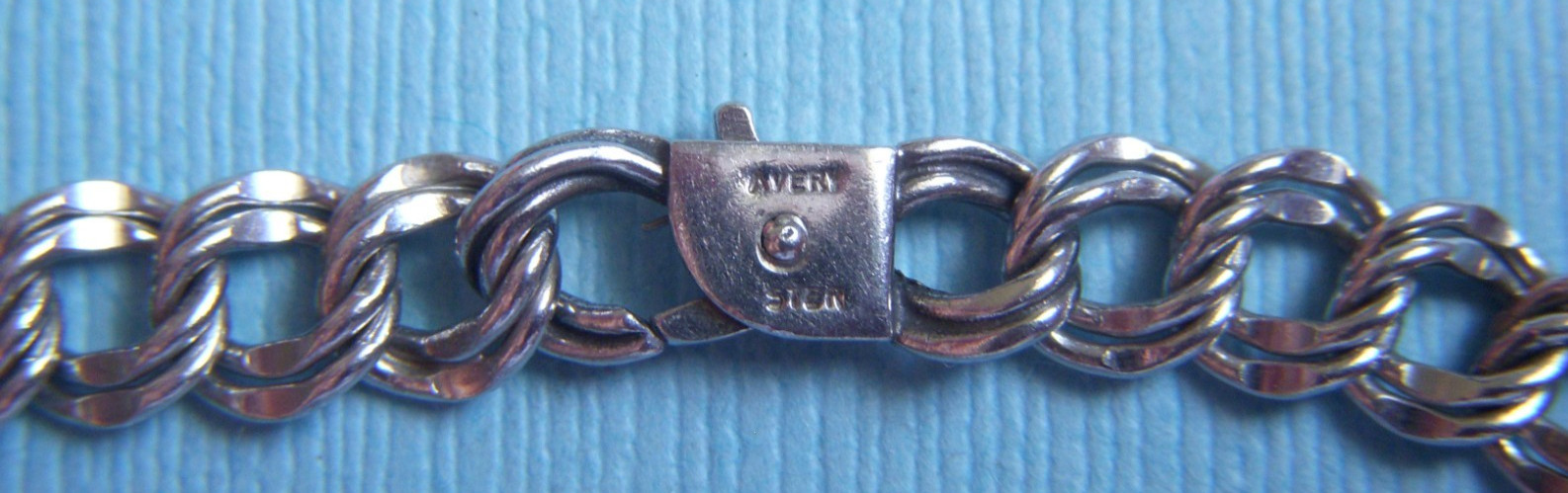 James Avery 7″ medium double curb charm bracelet sterling