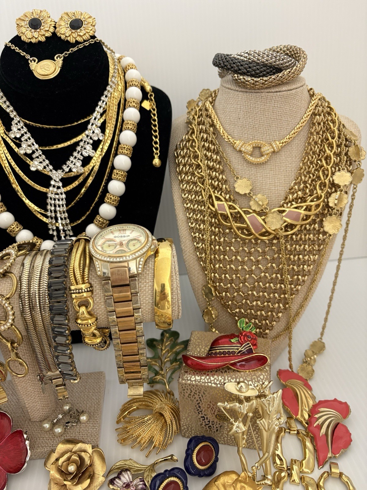 Vintage To Mod Jewelry Lot 81 Pieces Bold Signed Unsigned Designer Mixed Lot
