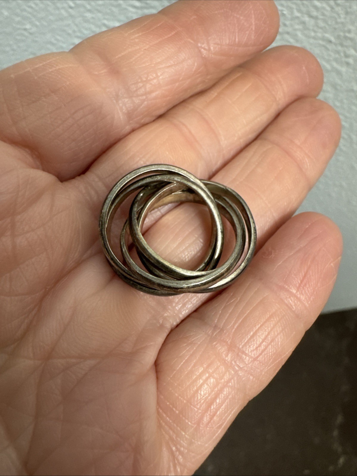 Vintage Chunky 5 Interlocking Sterling Silver Size 4.5 Band 8.6g Ring Tarnished