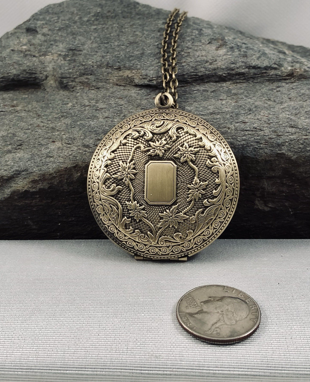 X-Lrg Cat Locket Necklace, Antiqued Brass, Art Nouveau Photos Memorial Pendant