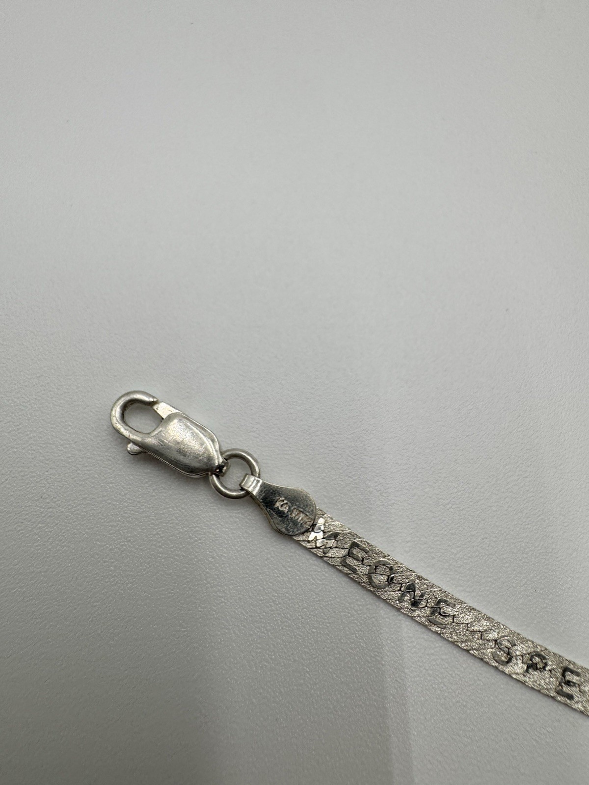 “Someone Special” Vintage Herringbone Italy 925 Sterling Silver Bracelet 7.5in
