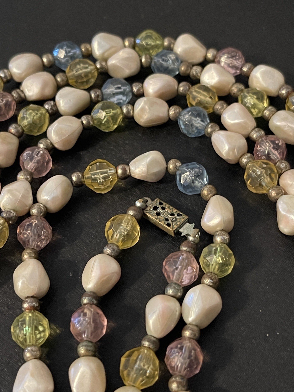1930’s Faux Pearl & Faceted Pastel Beaded Necklace 60”