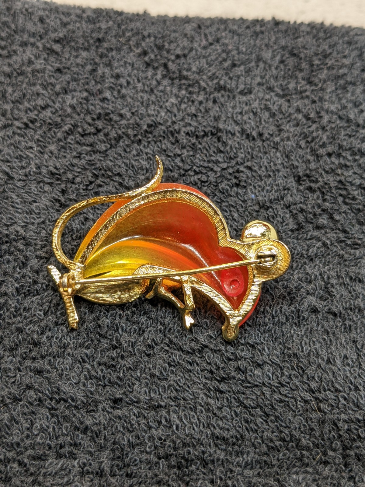 Vintage Mouse Brooch Mid Century Lucite Acrylic Figural Gold Tone Novelty Pin