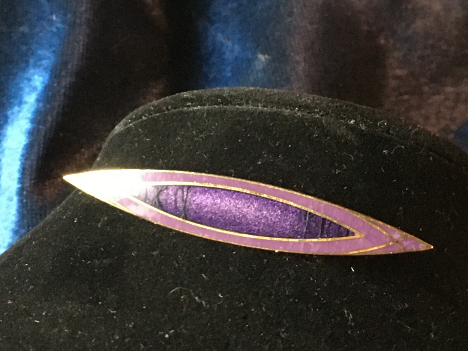 Vintage Elongated Arrow Purple Enamel Gold Tone 3″ Tie Bar Brooch -Animal Rescue