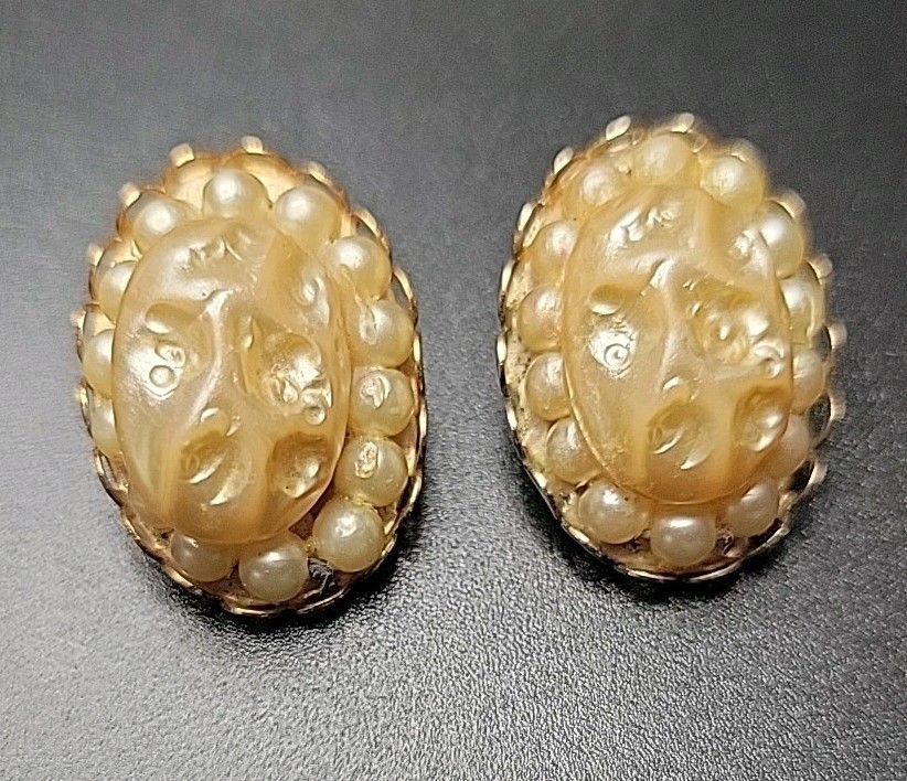 Vtg 1950s 1960s Clip On Earring Lot 13 Pairs Japan Hong Kong Beaded Cluster MCM