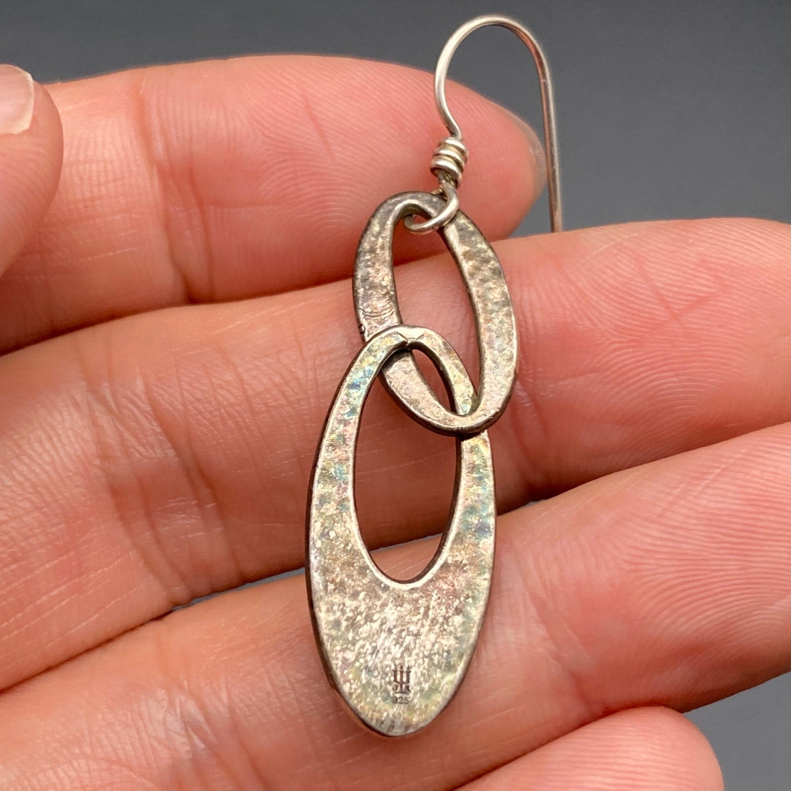 Vintage James Avery Hammer Work Sterling Silver Drop Earrings