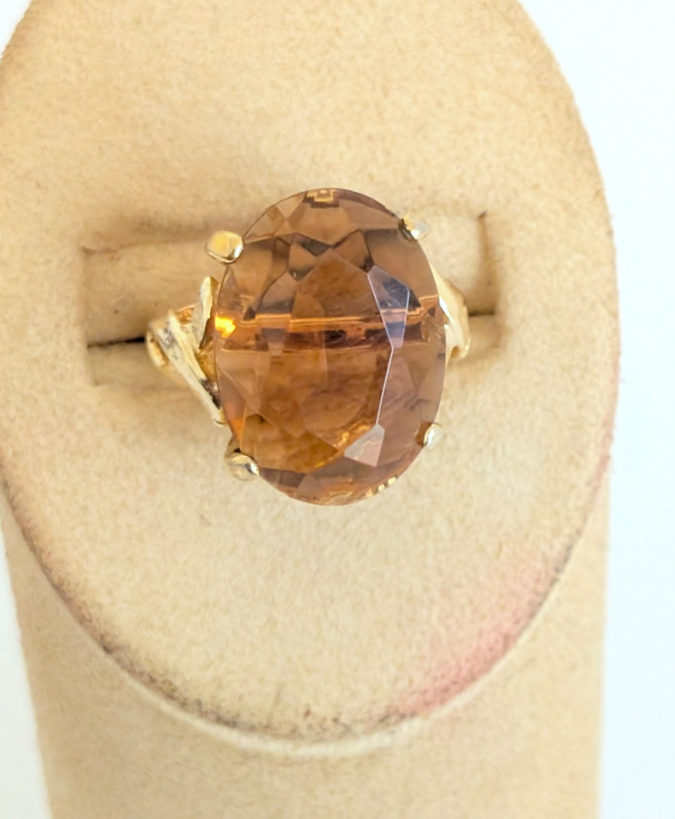 Beautiful Vintage Signed Sarah Coventry Gold Tone Amber Ring Sz 5.5