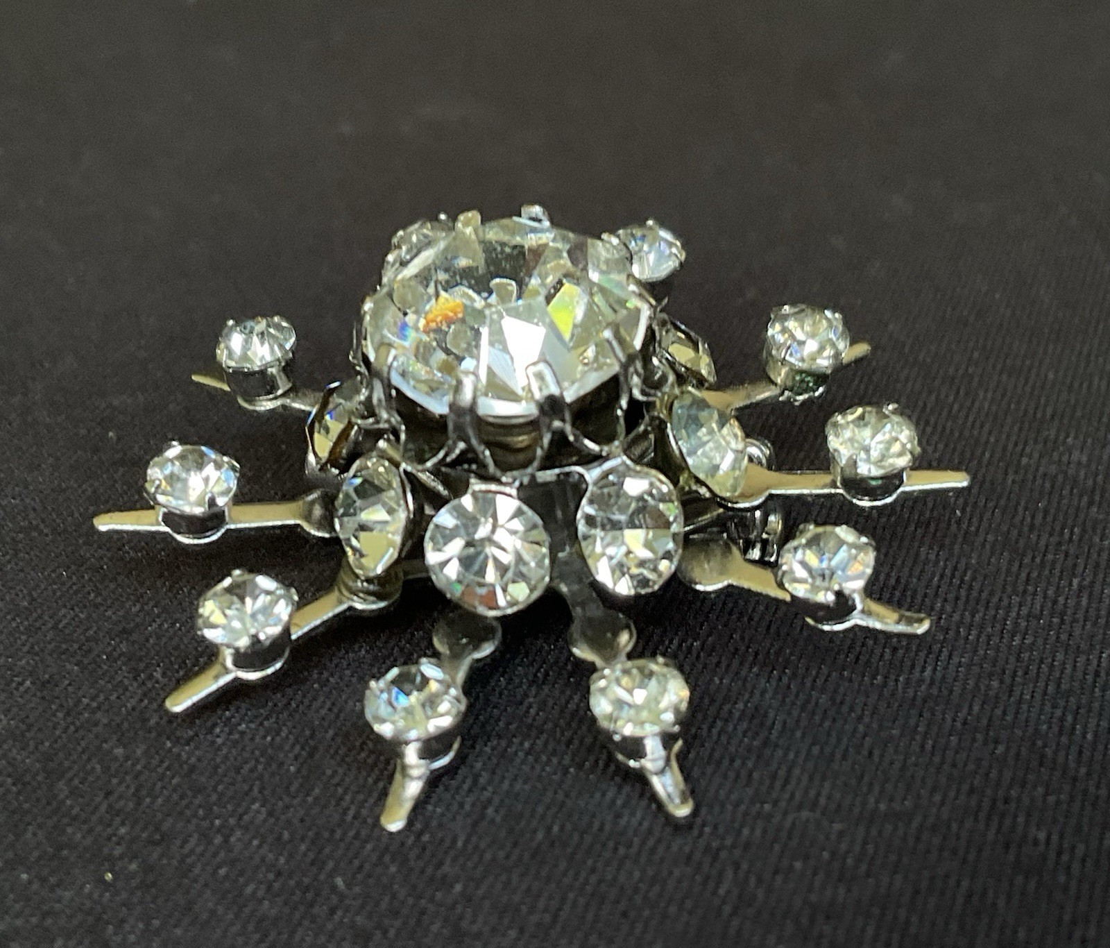 Vintage Coro Brooch Atomic Starburst Clear Rhinestone Silver Tone 1.5″ MCM Pin