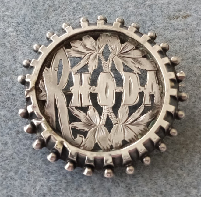 Victorian Rare UNUSUAL Sterling Silver Name Brooch h/m 1884 Birmingham – RHODA