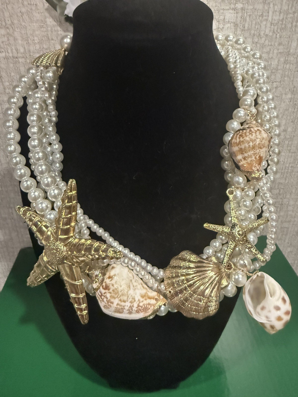 Gold Tone Metal Faux Pearl Real Sea Shells Gold Tone Starfish Bib Necklace