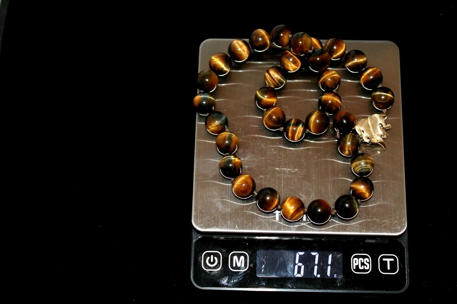 Vtg 14K Yellow Gold Leaf Tigers Eye Knotted Strand Necklace 17″ Slider 67gS