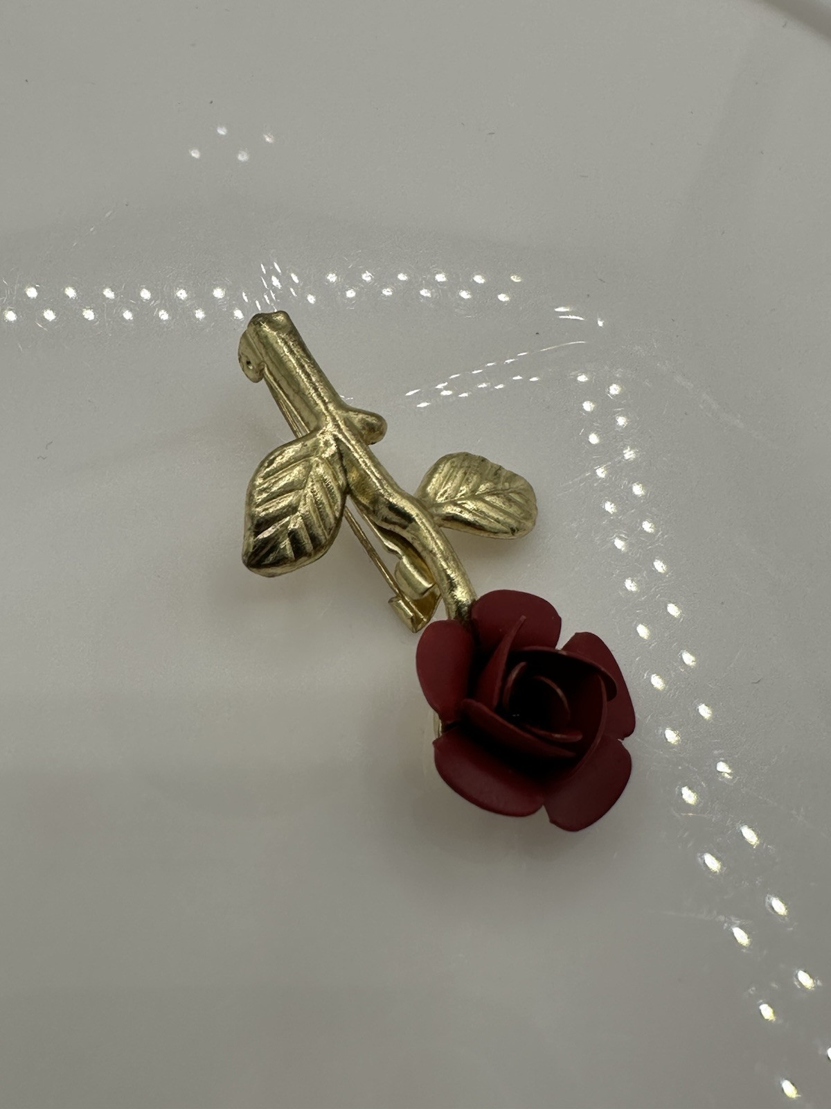 Small Vintage Brooch Red Rose Shaped Gold Tone Plated