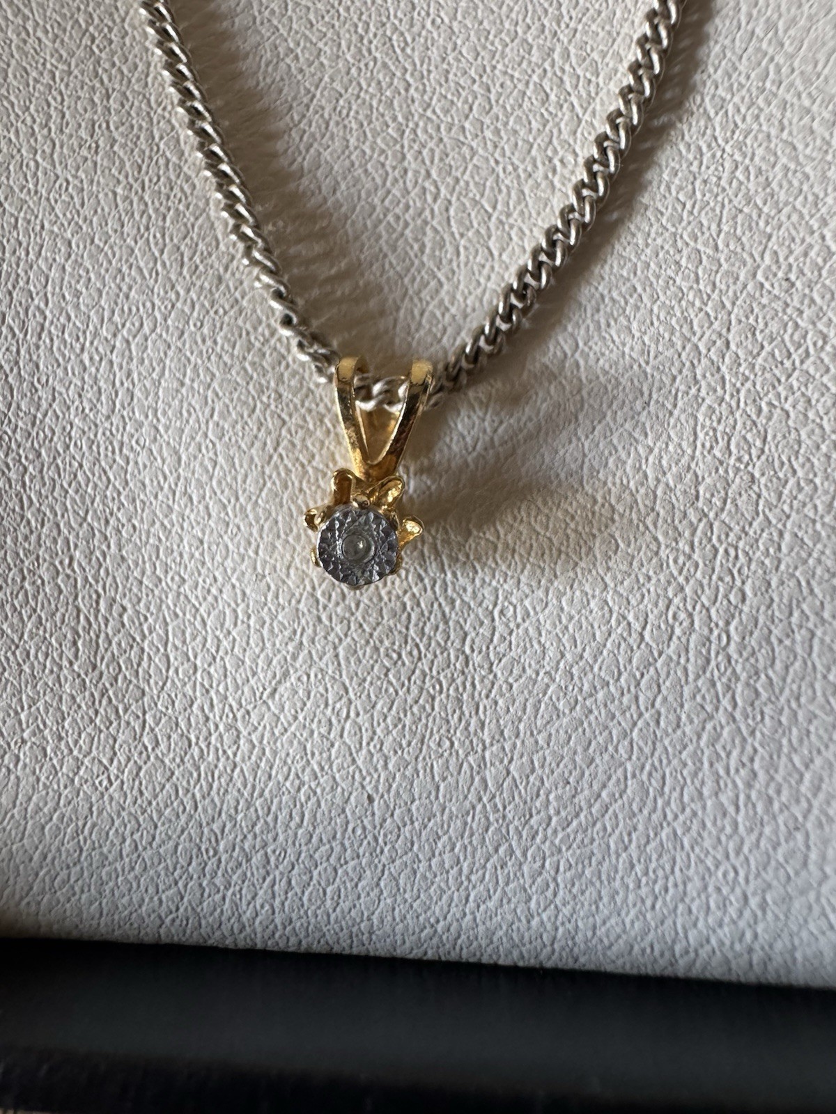 Vintage necklace chain with charm pendant 18″ length