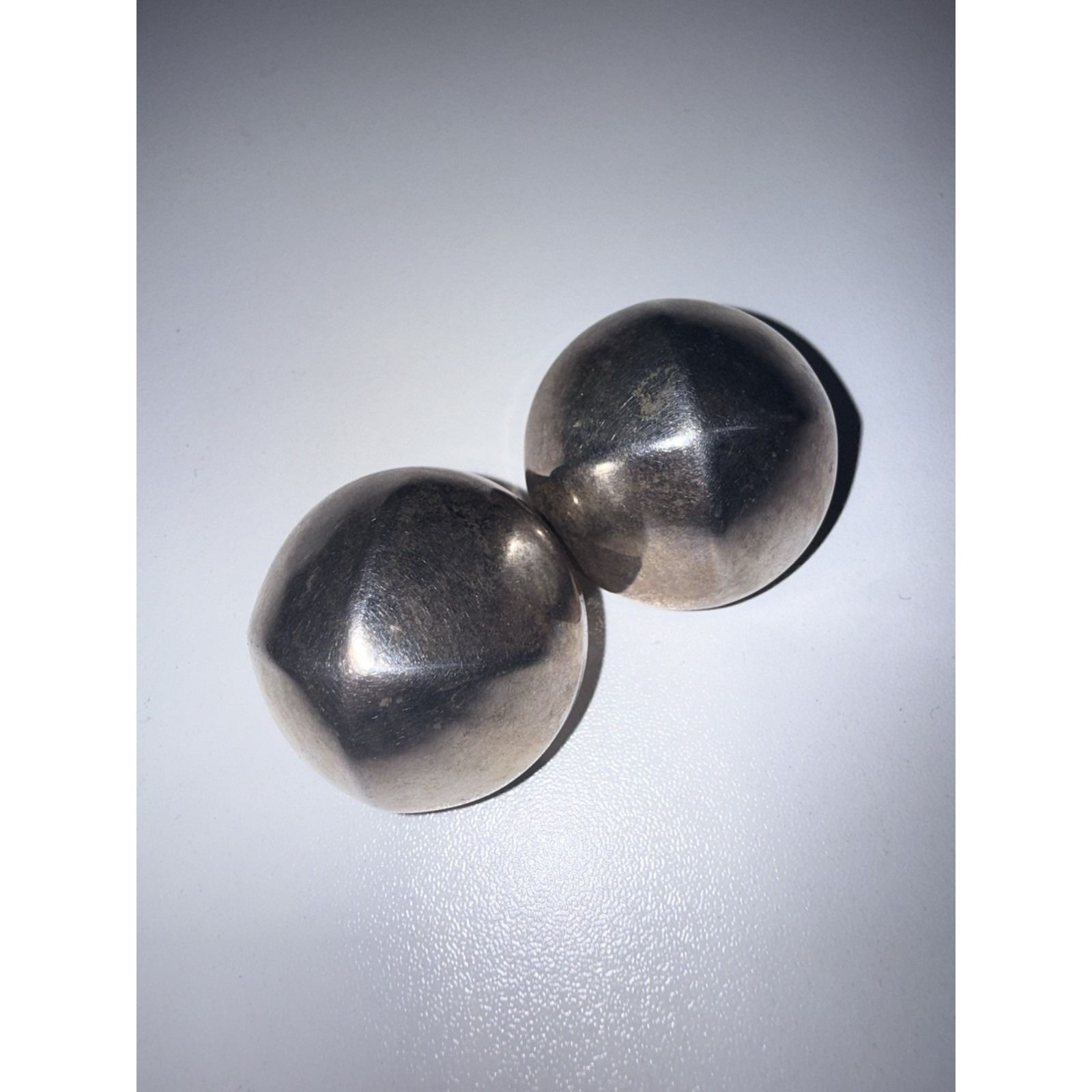 Vintage Y2K Silver-Tone Dome Clip On Earrings Jewelry