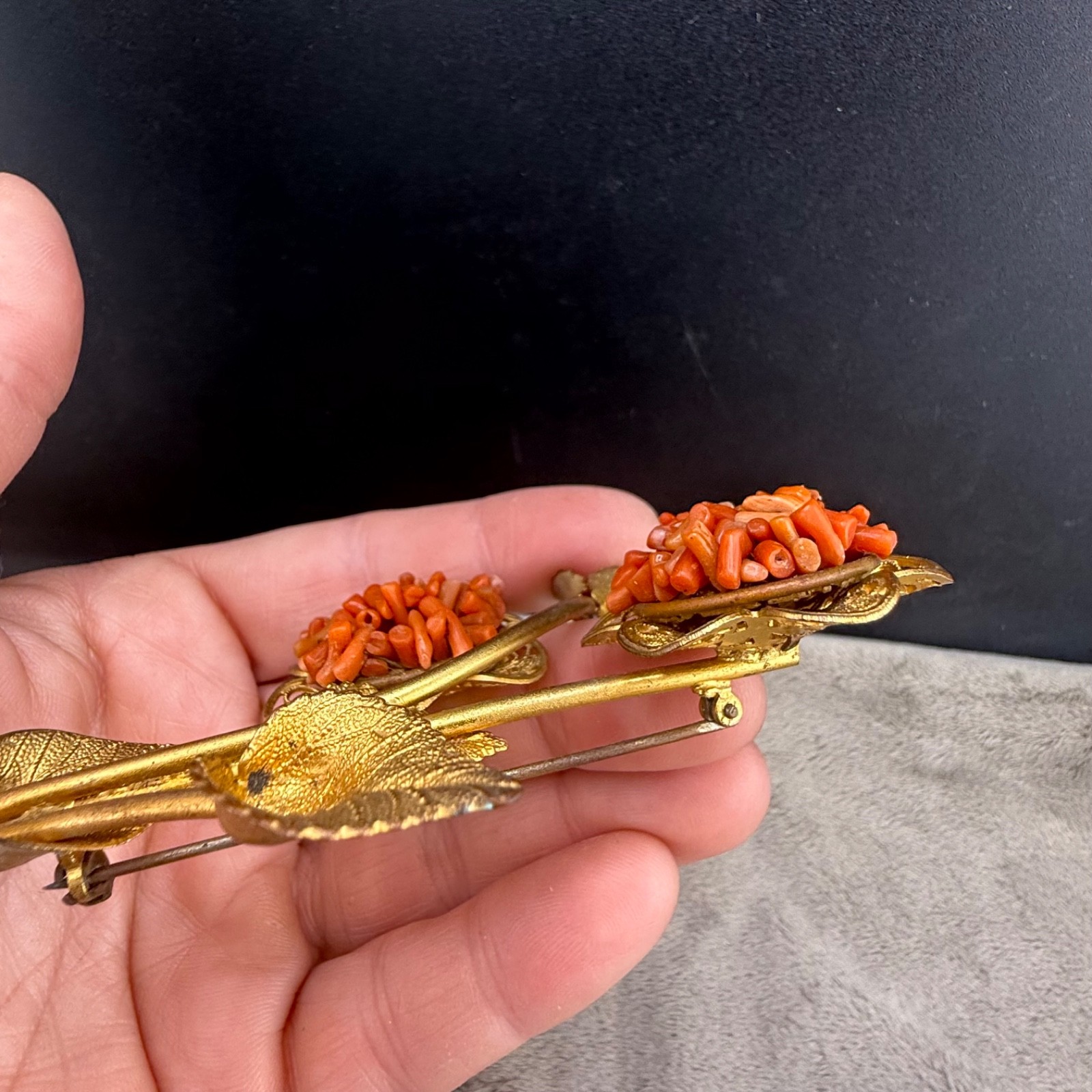 Vintage Flower Brooch Gold Tone Coral Haskell?