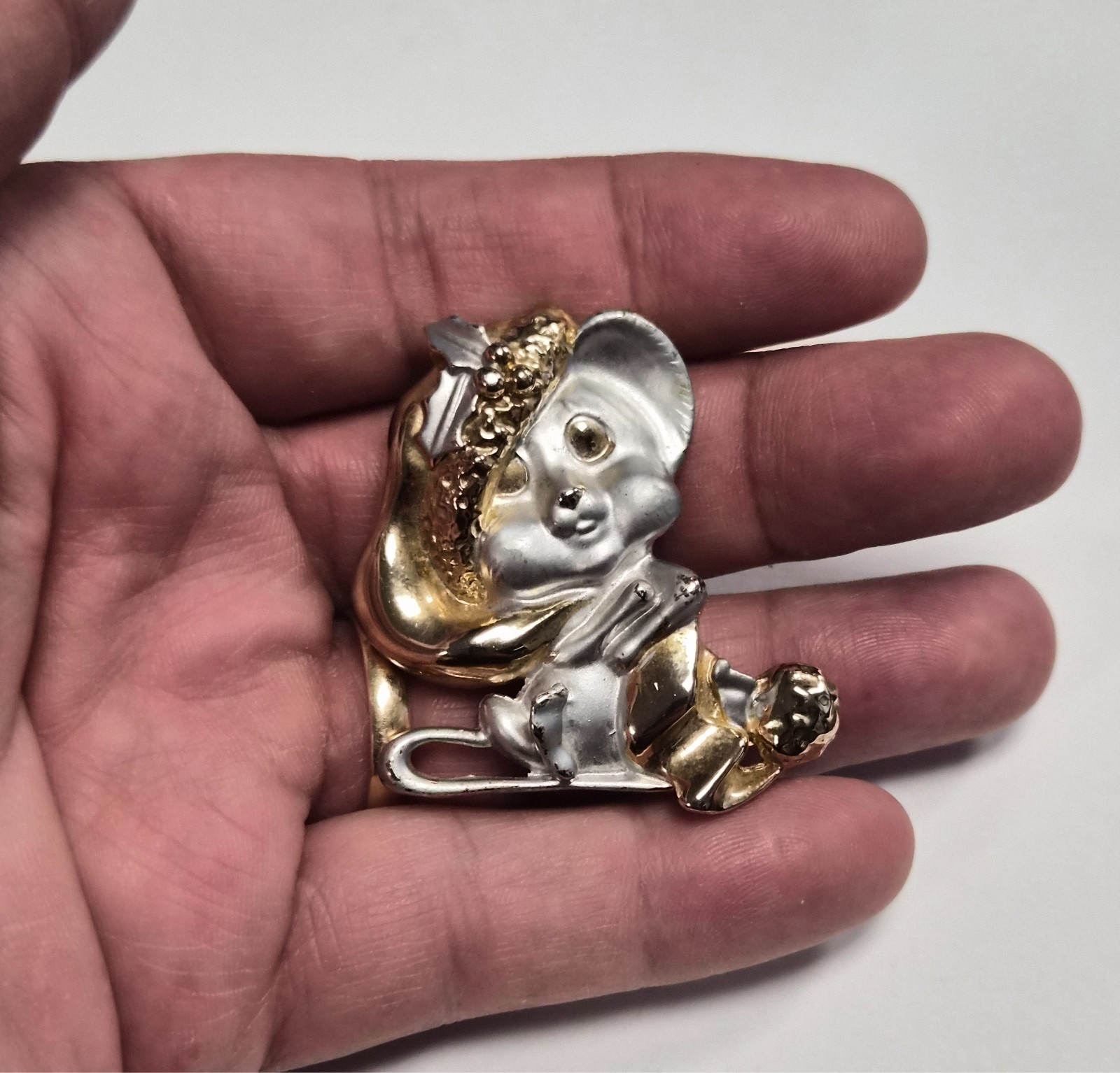 Vintage 80’s Mixed Metal Silver & Shiny Gold Tone Christmas Mouse Pin / Brooch