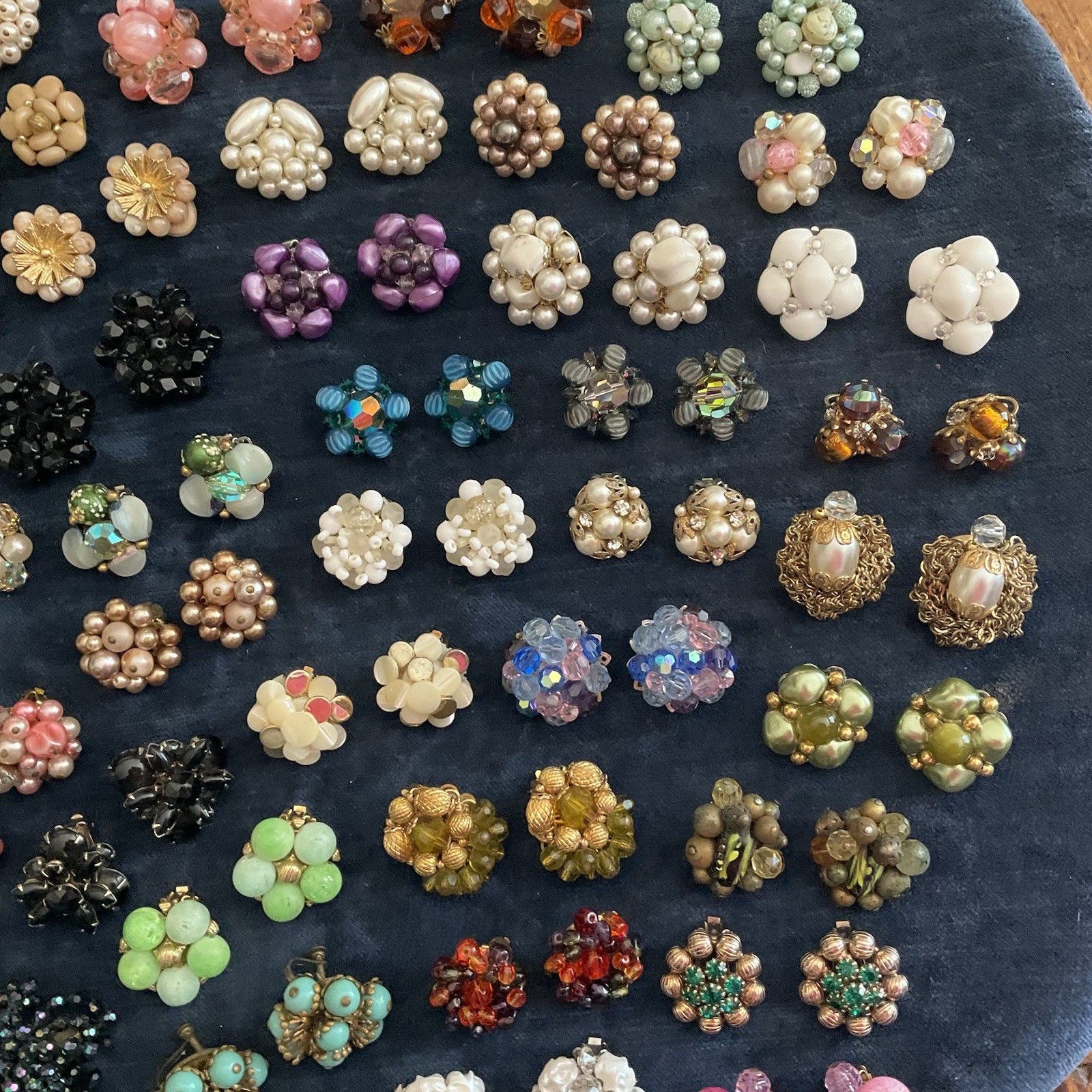 HUGE Lot Vintage Clip On Screw Back CLUSTER Earrings Vogue Weiss Kramer Jonne