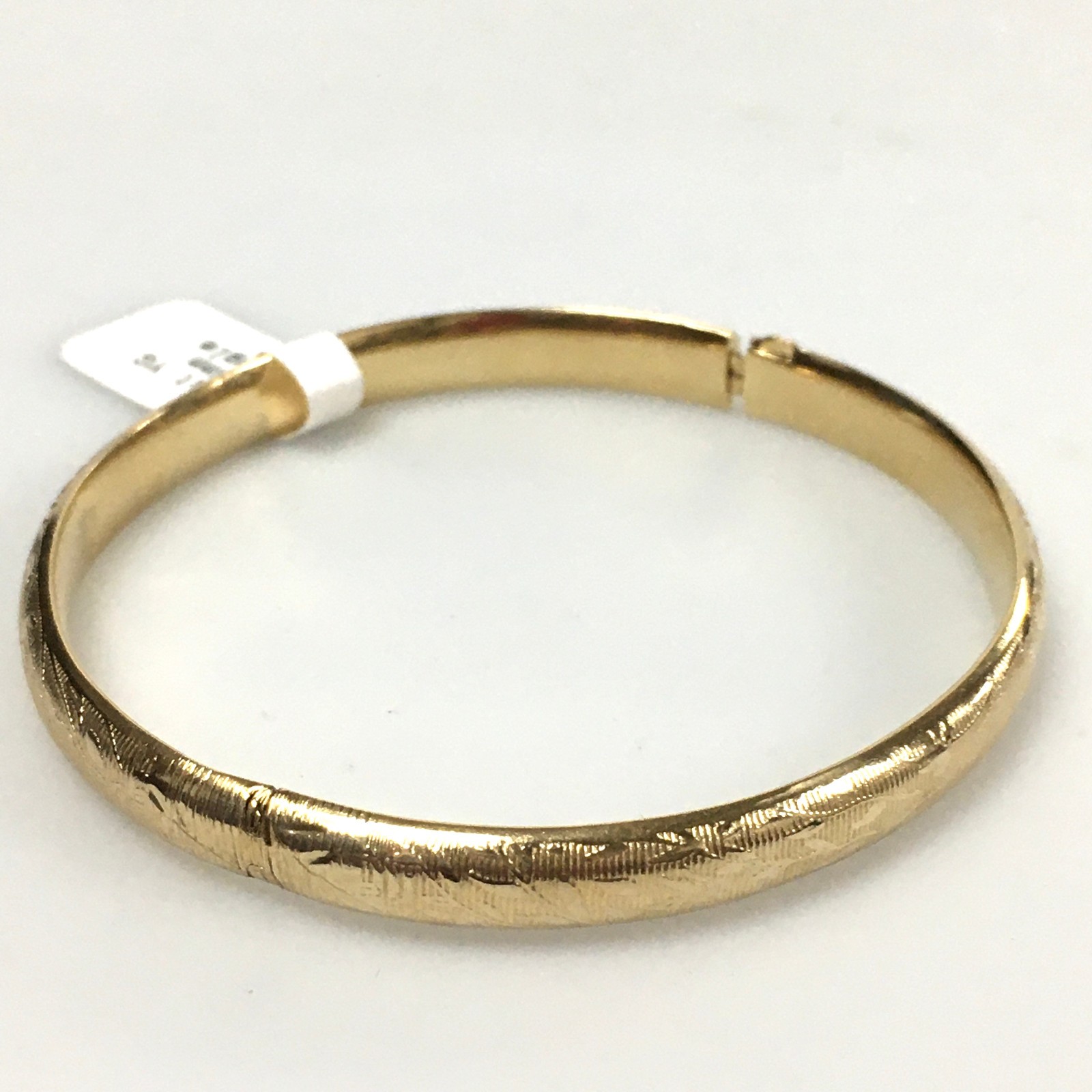 v346 Vintage 14k Yellow Gold 6.4mm Floral Bangle Bracelet