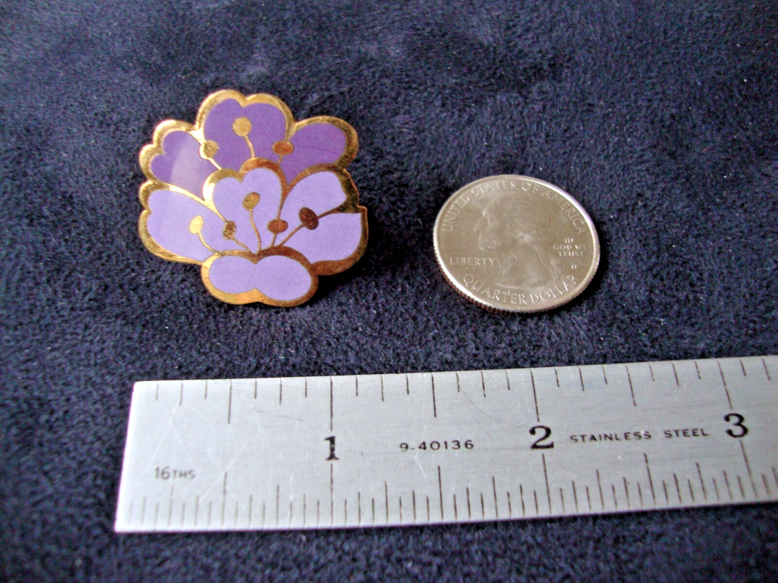 Vintage Cloisonne Cherry Blossom Purple & Lavender Enamel Gold Tone Scarf Clip