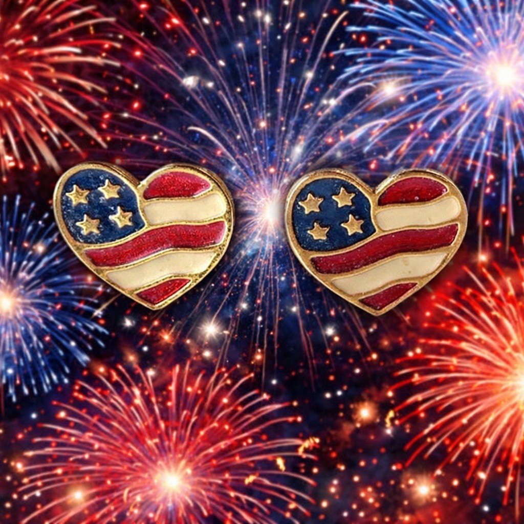 Vtg Avon 1998 Enamel Heart Flag Pierced Earrings – Gold Tone – .75”x.75”