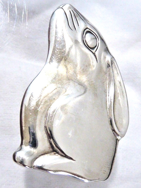 VINTAGE RETRO SIGNED H & H GLV STERLING RABBIT PIN BROOCH 1 1/4″ BY 1 7/8″