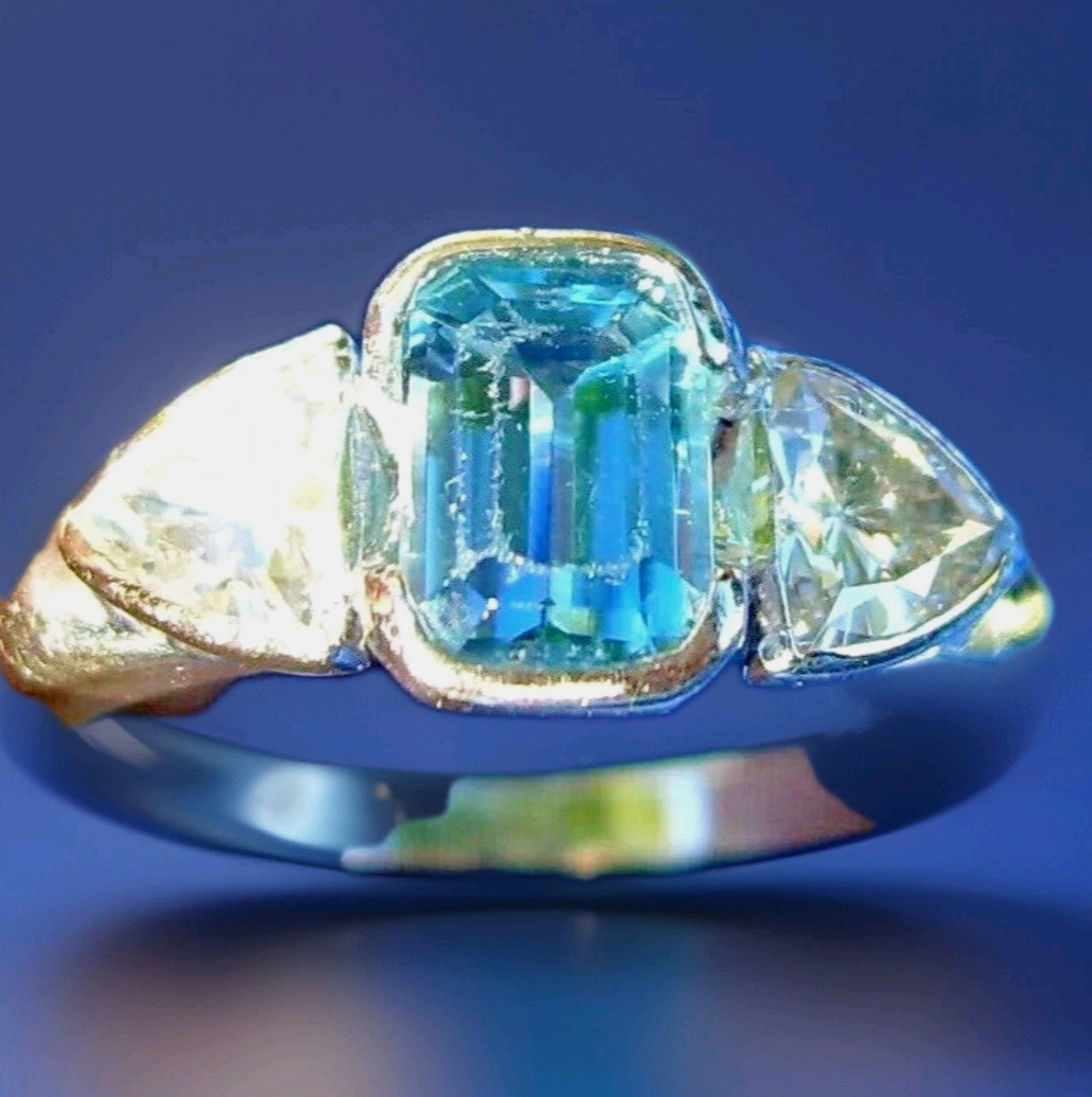 Original EARTH MINED AQUAMARINE DIAMOND Engagement Ring SOLID 18k GOLD Solitaire