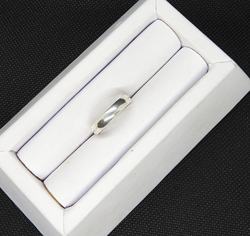 James Avery Wedding Band Ring 925 Sterling Silver Size 7 Jewelry Love