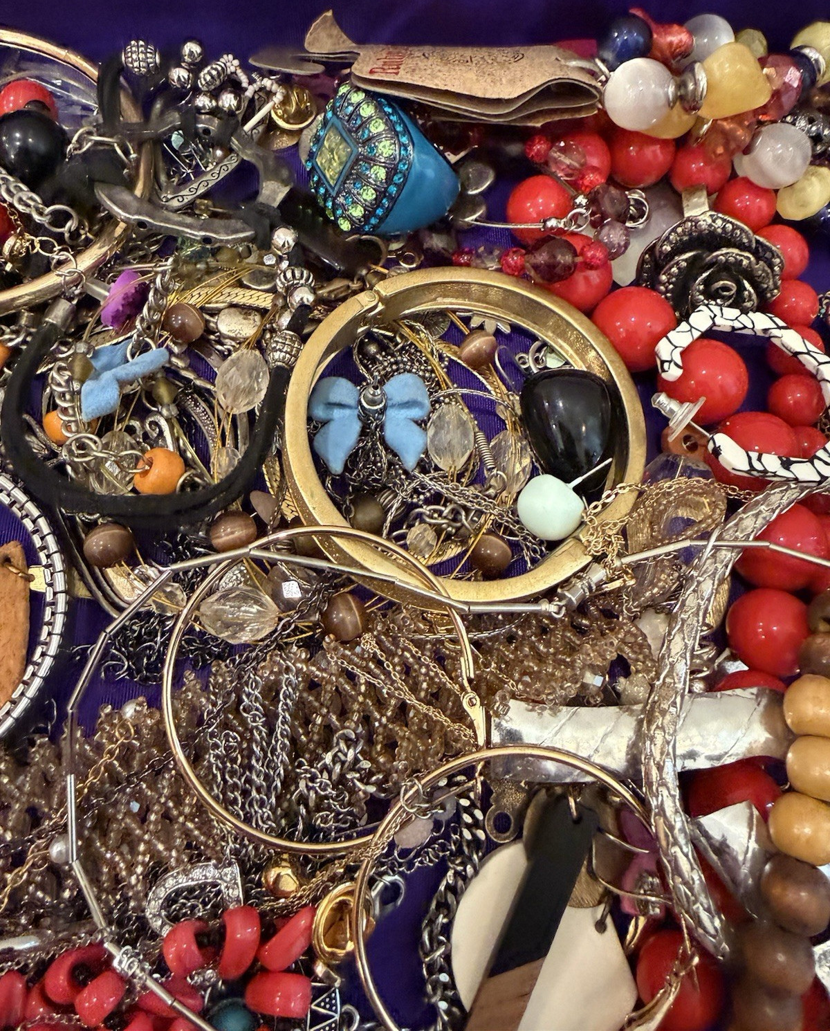 Vintage To Now Unsearched Untested Jewelry Lot X, 5 lb. 8 oz.