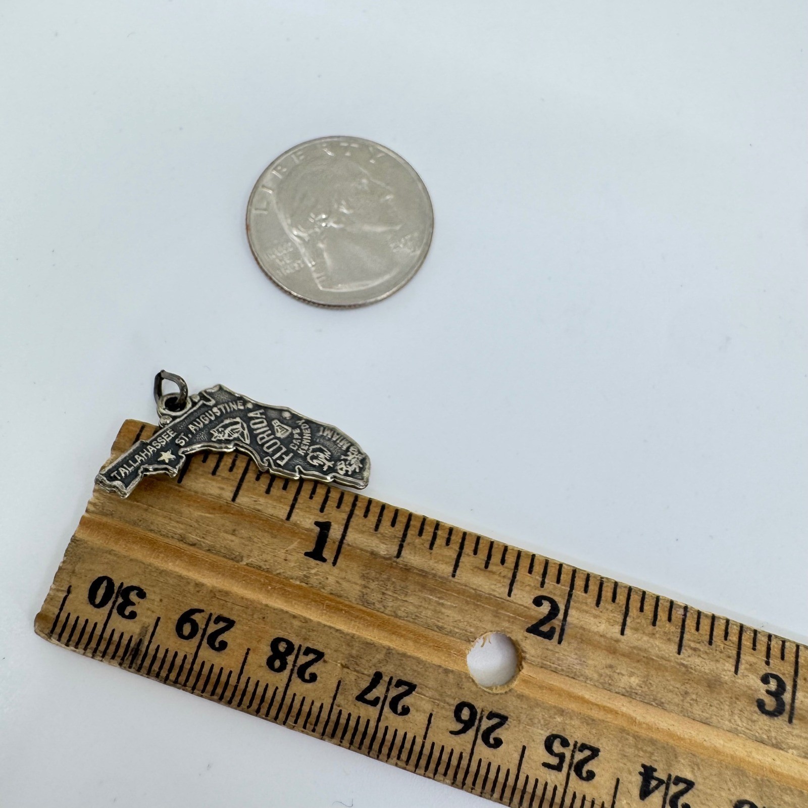 Vintage Sterling Silver Florida State Map Charm Souvenir Travel Pendant 2g