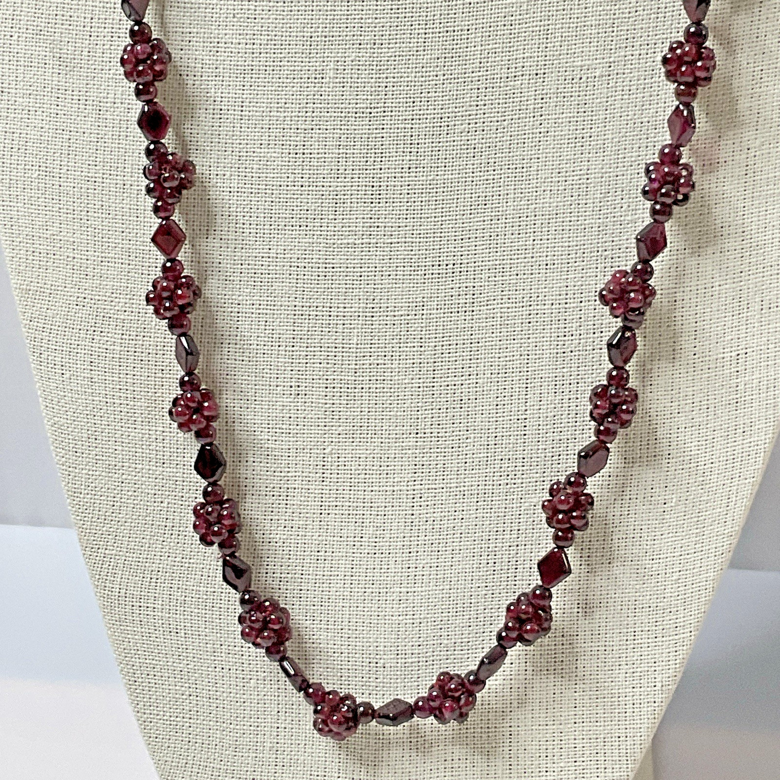 Bohemian Garnet Grape Cluster Necklace Vintage 34″ Long 90 grams