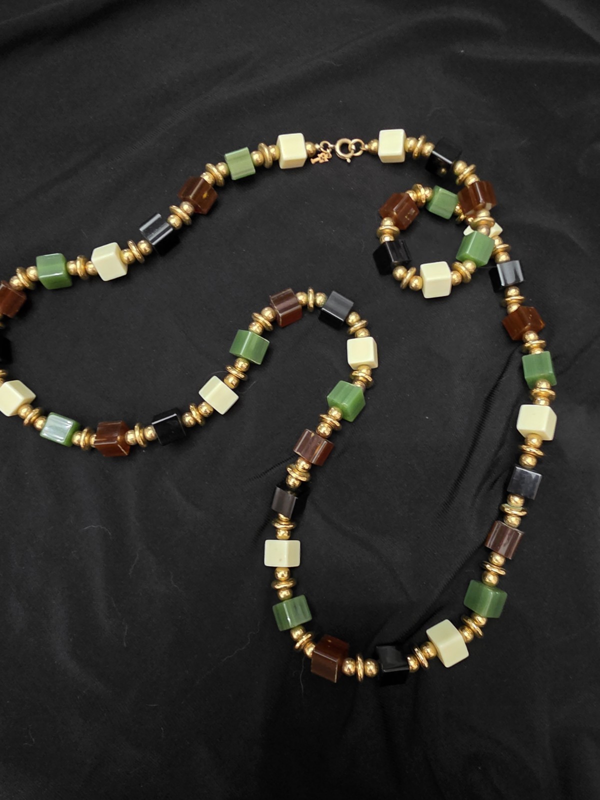 Vintage Signed Crown Trifari GoldTone Multicolor Lucite Cube Beads 37” Necklace