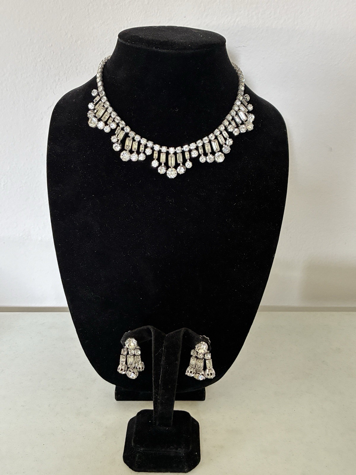 Vintage Kramer Set Of Rhinestone Icicle Bib Necklace with Matching Clip Earrings